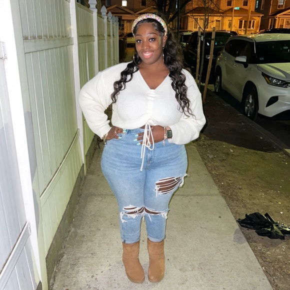 Meet your Posher, Chrissy - Picture 4 of 10